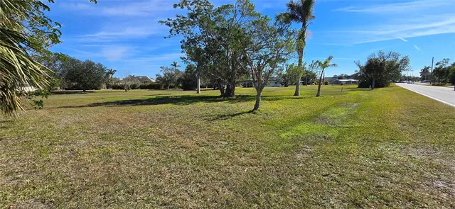 a view of outdoor space