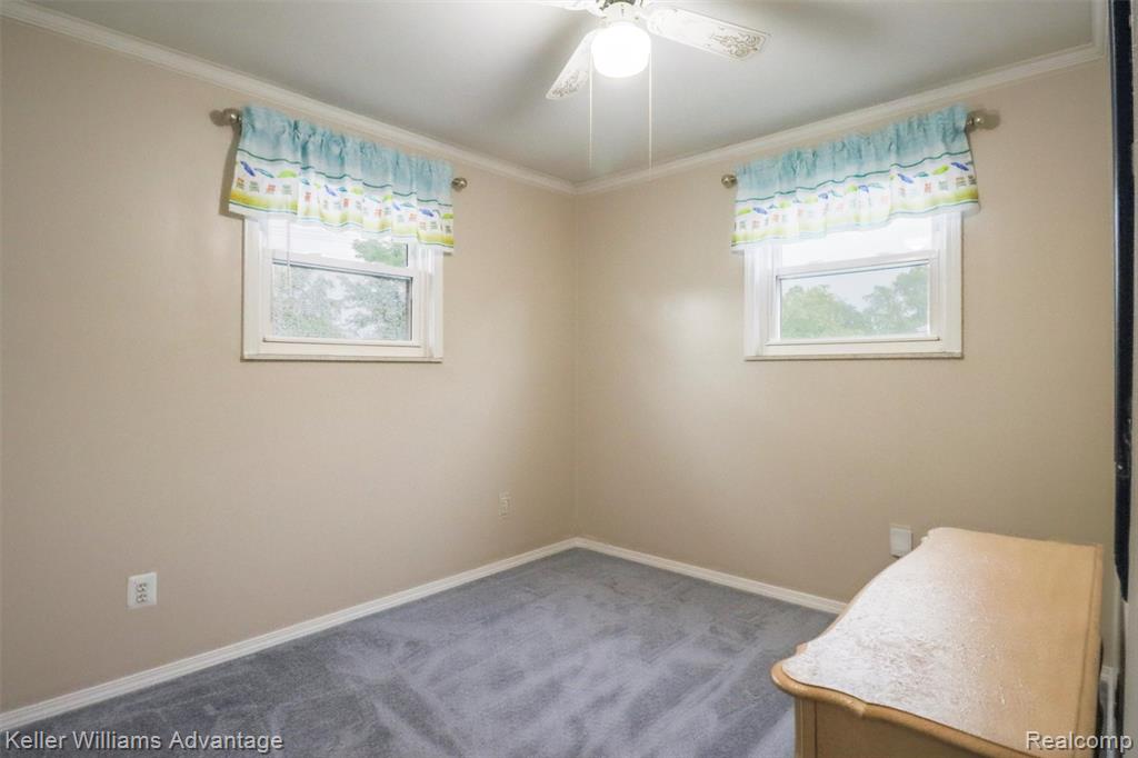 29804 Curtis Road Livonia, MI 48152 - Photo 33 of 45