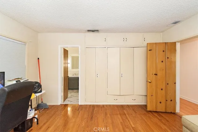 a view of a backyard of the house