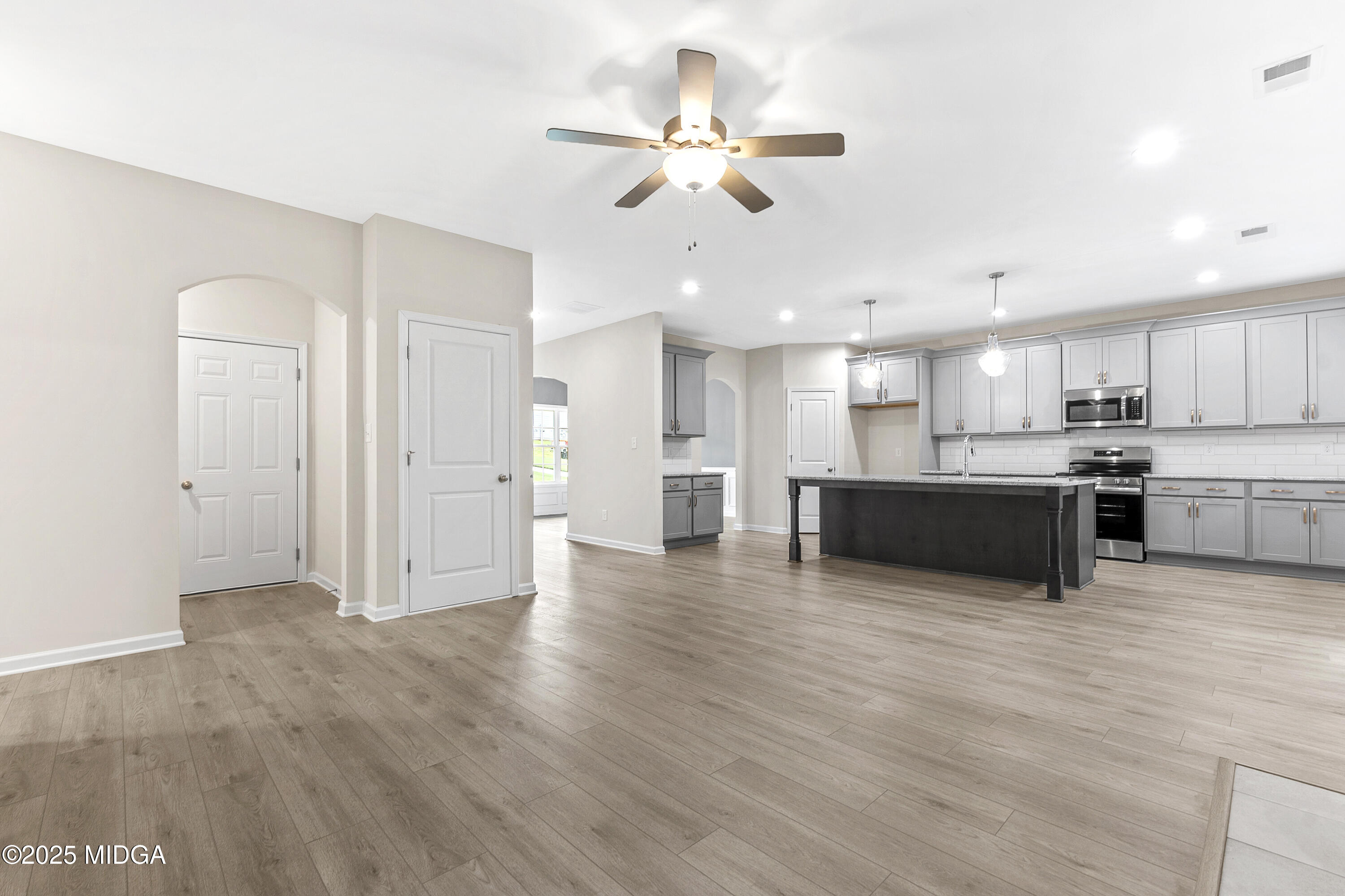 2023 Camberle Court Forsyth, GA 31029 - Photo 11 of 55 19__AAA1891_mls