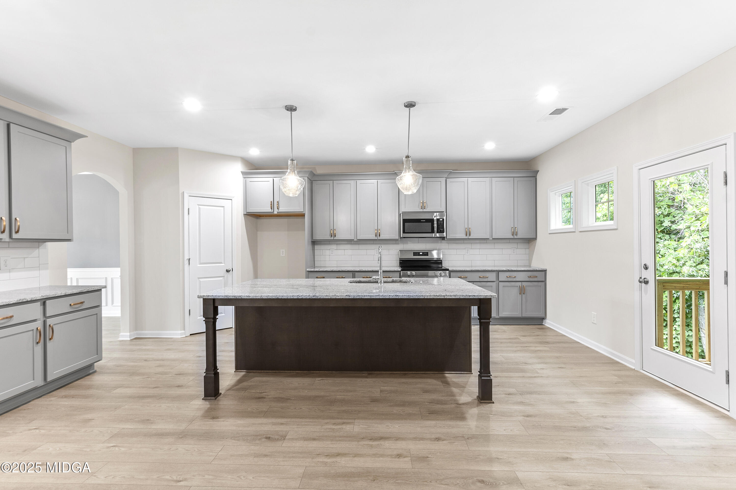 2023 Camberle Court Forsyth, GA 31029 - Photo 13 of 55 21__AAA1906_mls