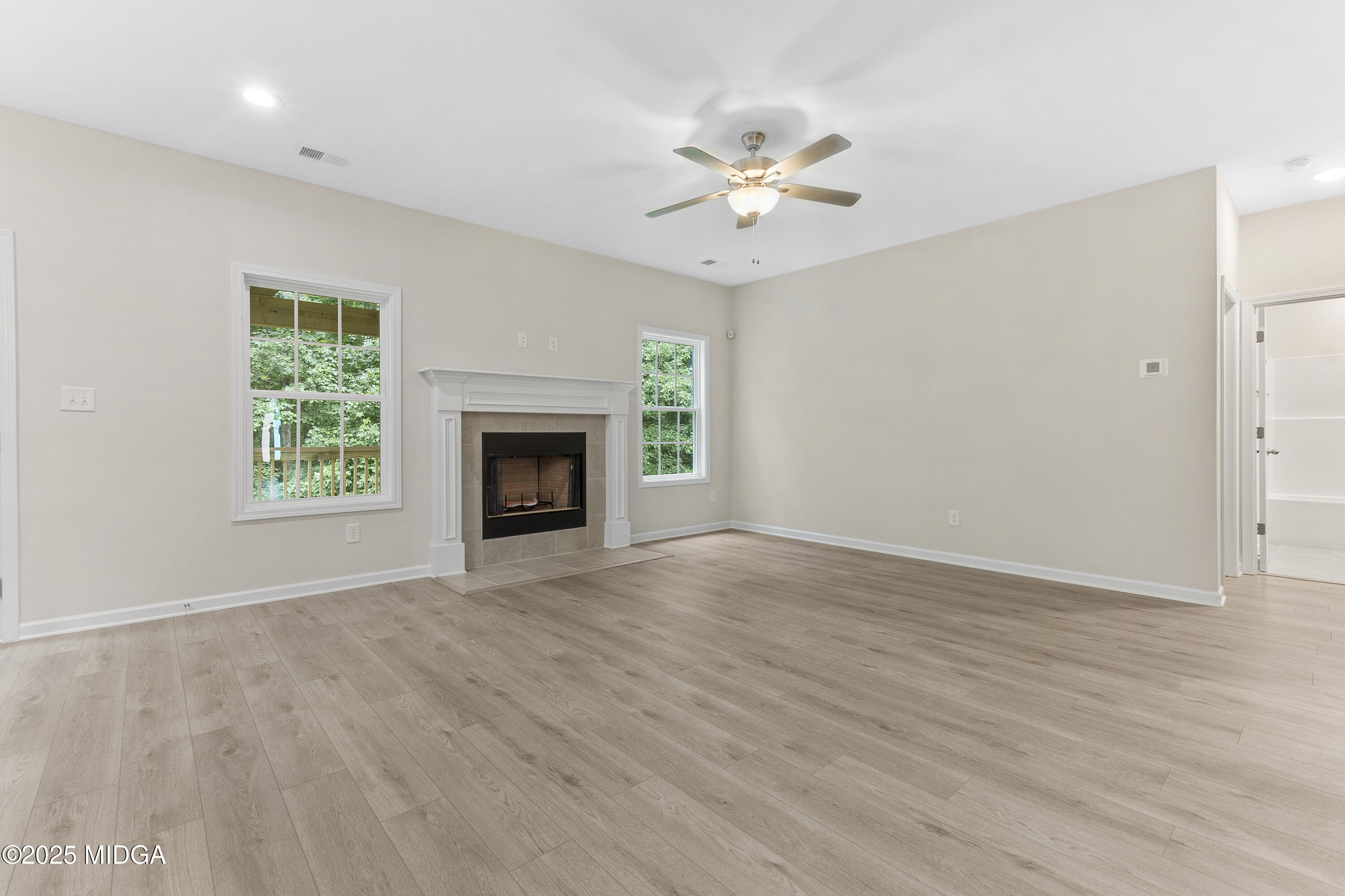 2023 Camberle Court Forsyth, GA 31029 - Photo 9 of 55 17__AAA1883_mls