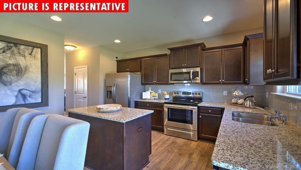 4910 Traynor Road Charlotte, NC 28216 - Photo 13 of 37 Gallery Image 13
