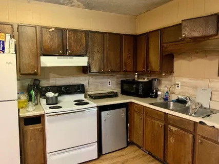 $424,000 | 2405 Glenrose Avenue, Nashville, TN 37210