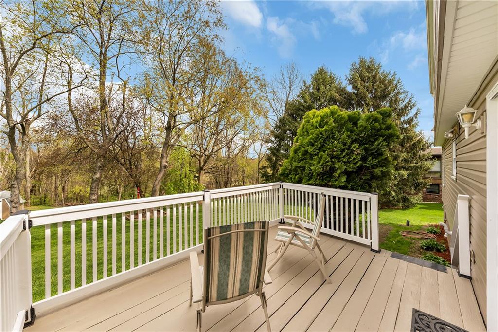 130 Lakeview Drive McKees Rocks, PA 15136 - Photo 12 of 25 Gallery Image 12