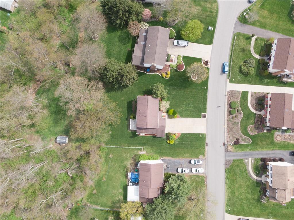 130 Lakeview Drive McKees Rocks, PA 15136 - Photo 5 of 25 Gallery Image 5