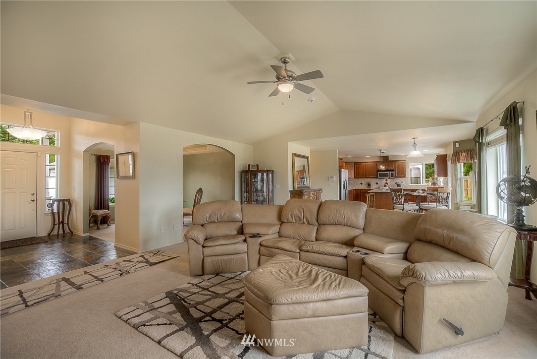 18219 Wild Violet Lane Southwest Rochester, WA 98579 - Photo 13 of 25
