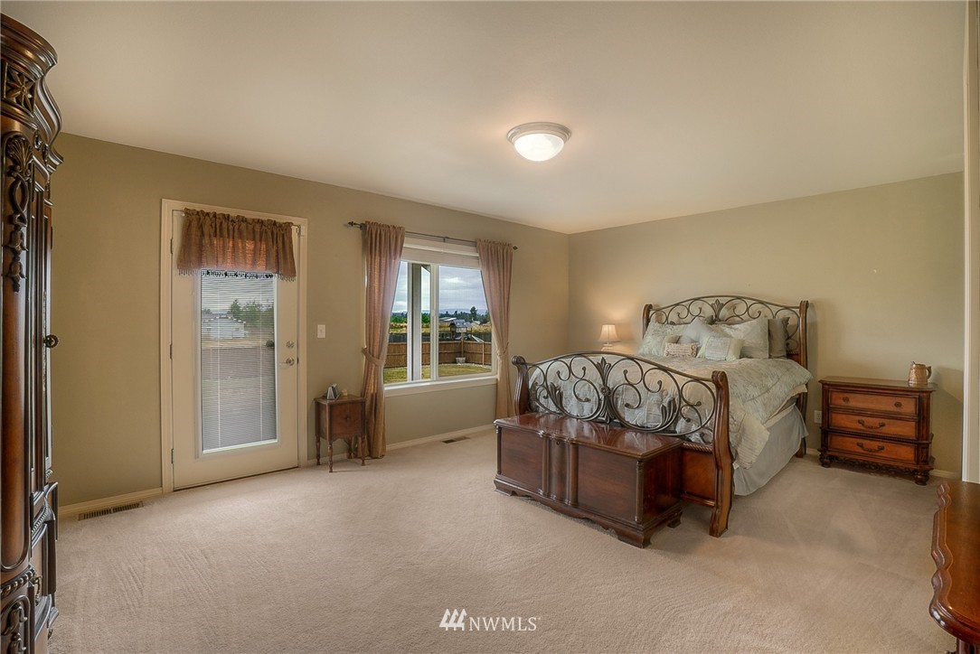 18219 Wild Violet Lane Southwest Rochester, WA 98579 - Photo 15 of 25