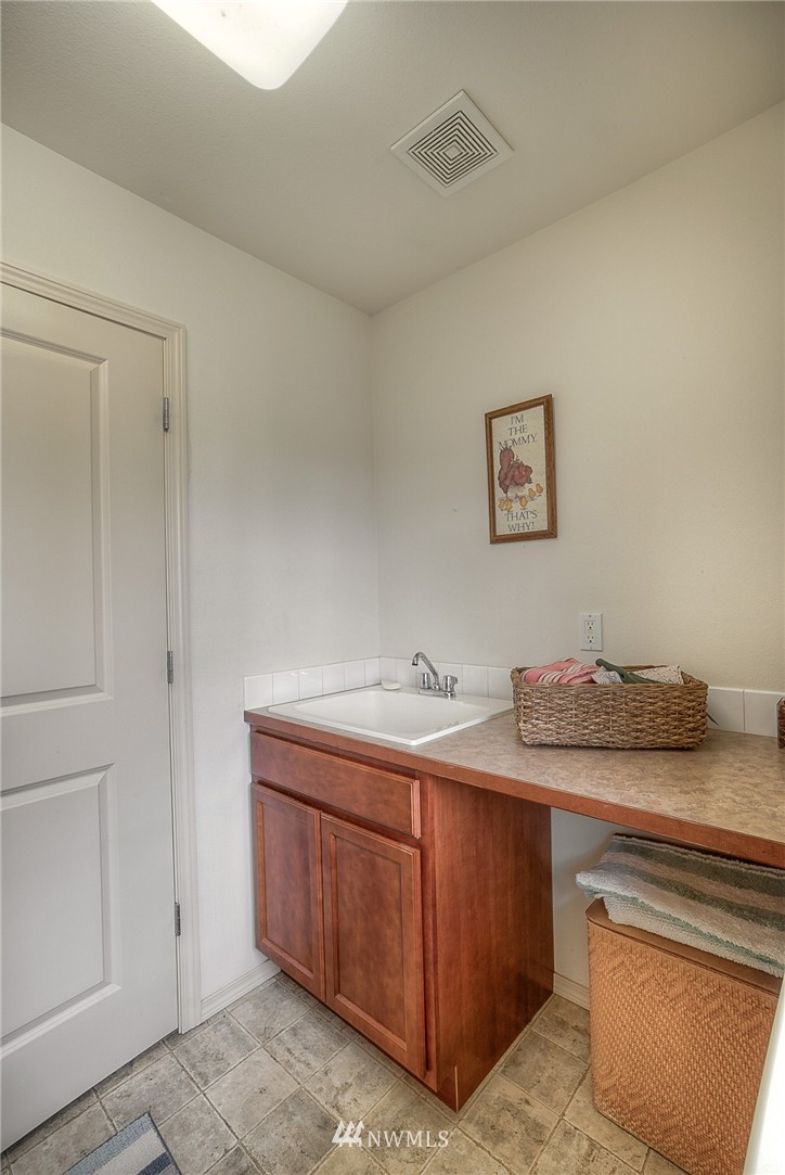 18219 Wild Violet Lane Southwest Rochester, WA 98579 - Photo 22 of 25