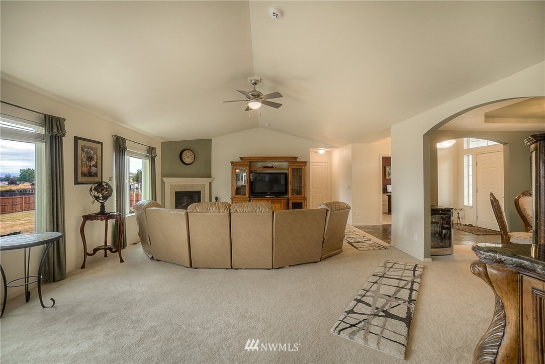 18219 Wild Violet Lane Southwest Rochester, WA 98579 - Photo 7 of 25