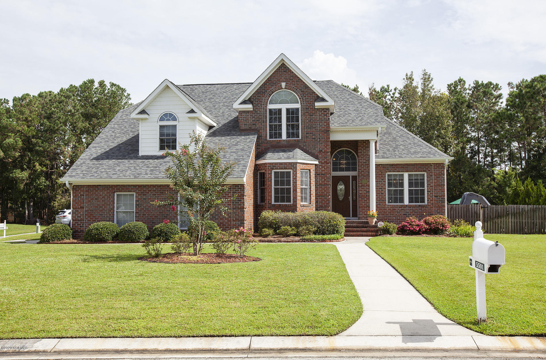 5501 Dunmore Road Wilmington, NC 28409 - Photo 2 of 34 Dunmore 5501 1F Gary_2723