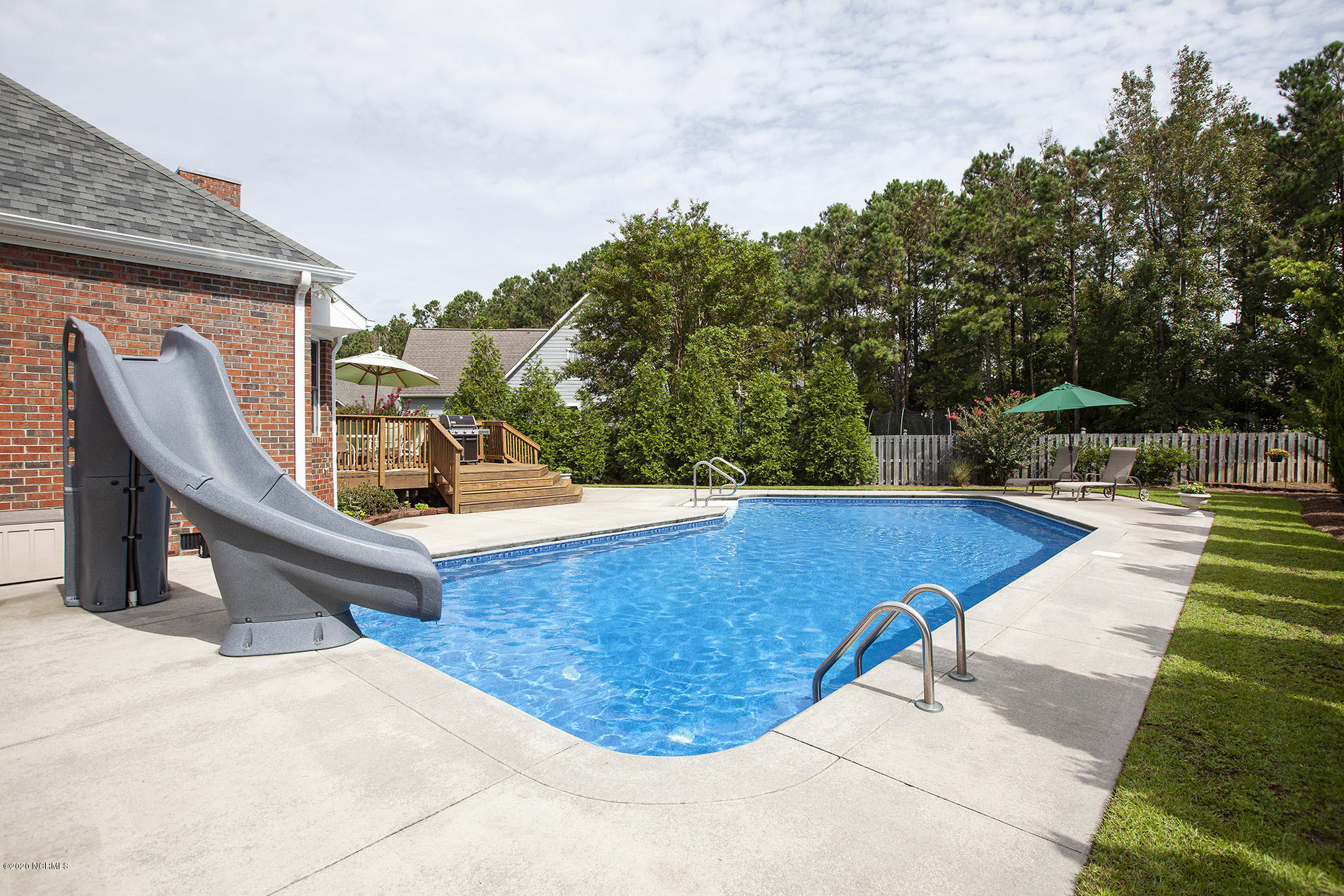 5501 Dunmore Road Wilmington, NC 28409 - Photo 29 of 34 Dunmore 5501 18pool Gary_2759