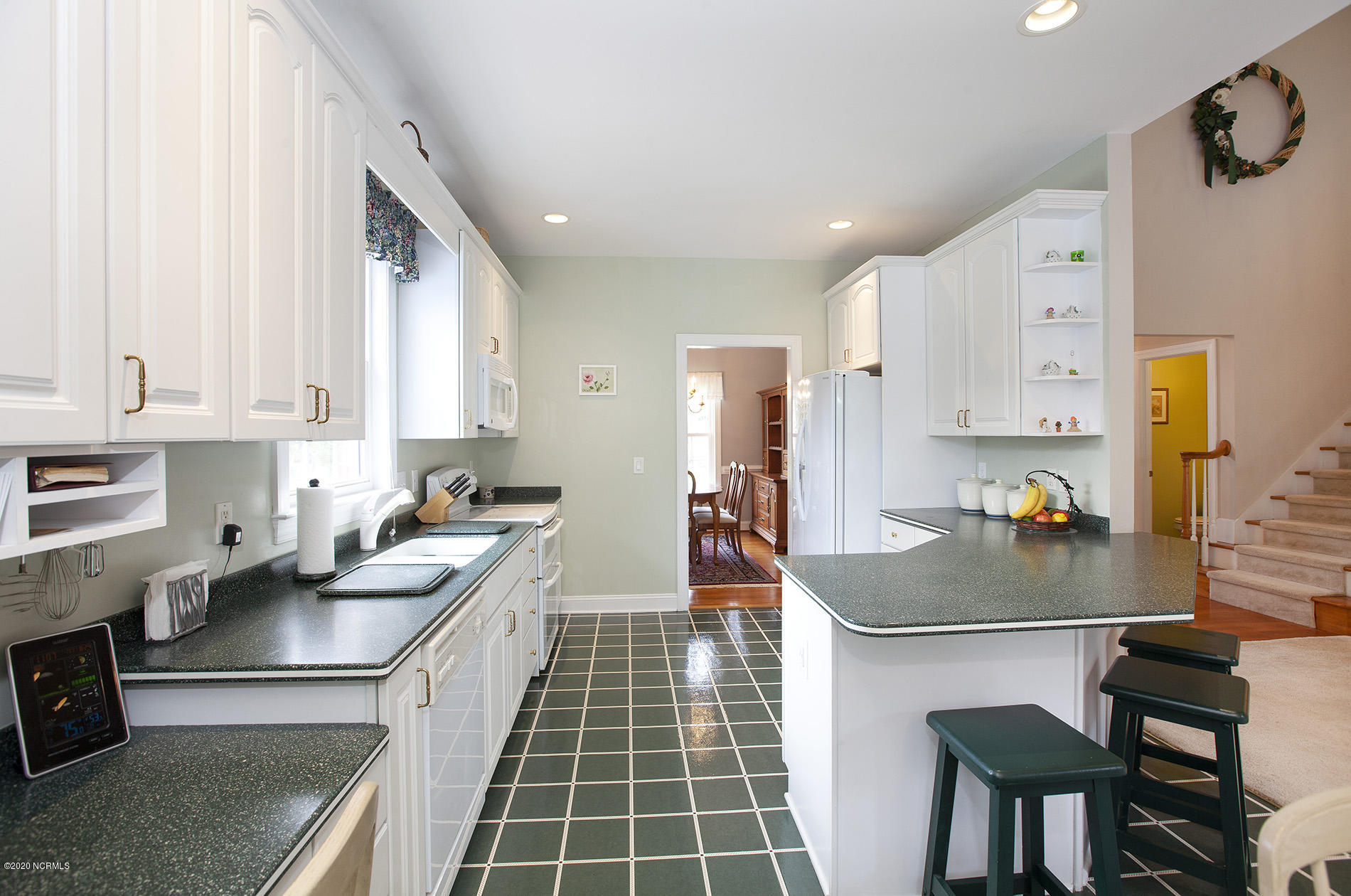 5501 Dunmore Road Wilmington, NC 28409 - Photo 10 of 34 Dunmore 5501 4kit Gary_2850
