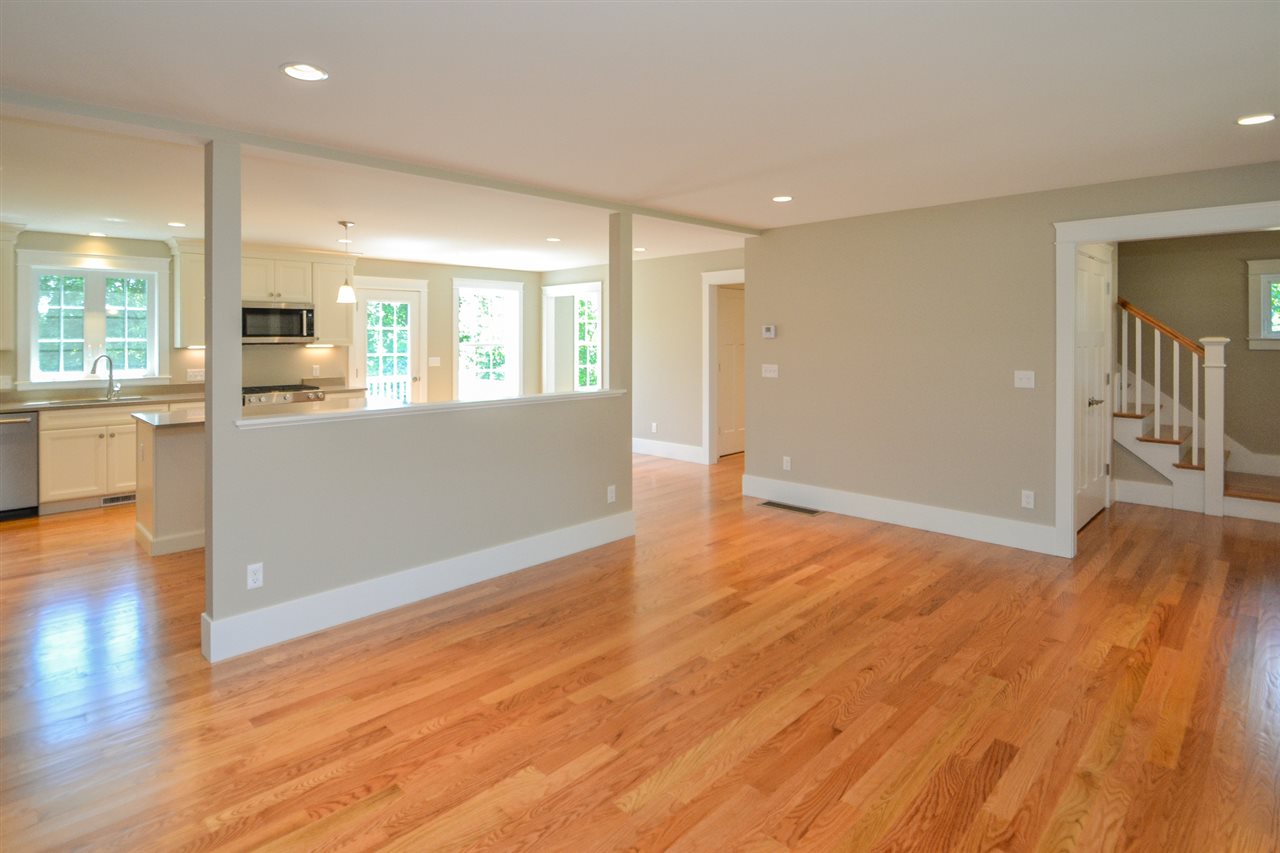 8 Breslin Farm Road, Unit 8 Stratham, NH 03885 - Photo 11 of 40
