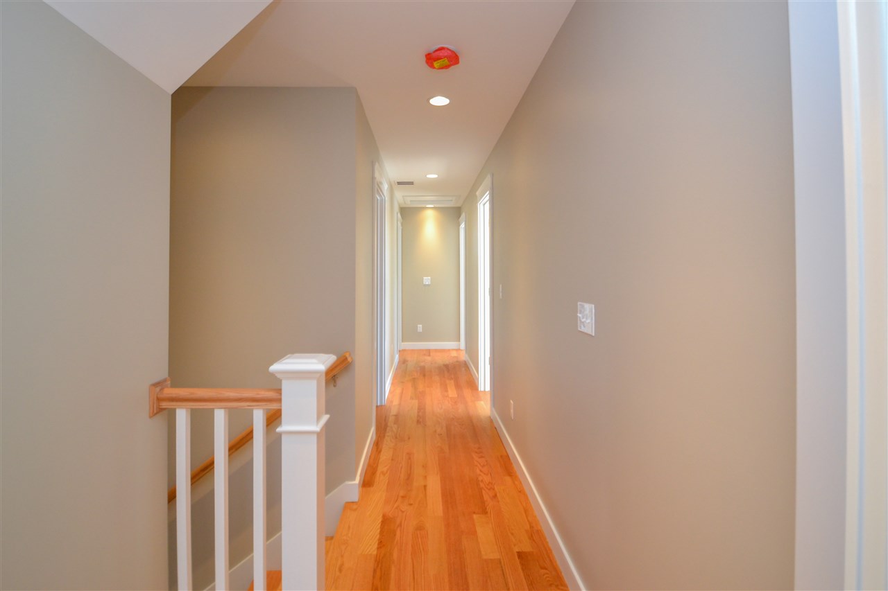 8 Breslin Farm Road, Unit 8 Stratham, NH 03885 - Photo 21 of 40