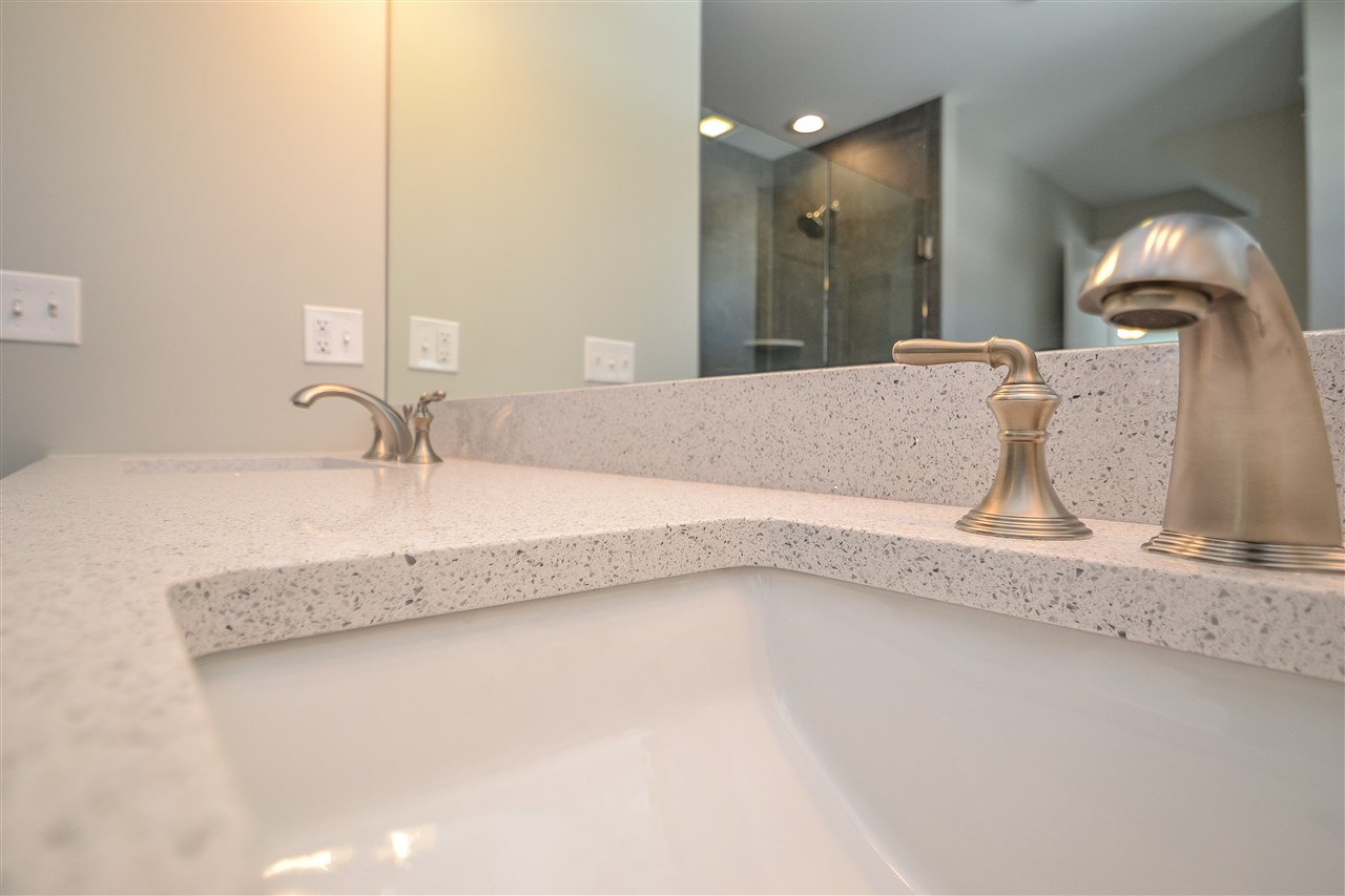 8 Breslin Farm Road, Unit 8 Stratham, NH 03885 - Photo 31 of 40