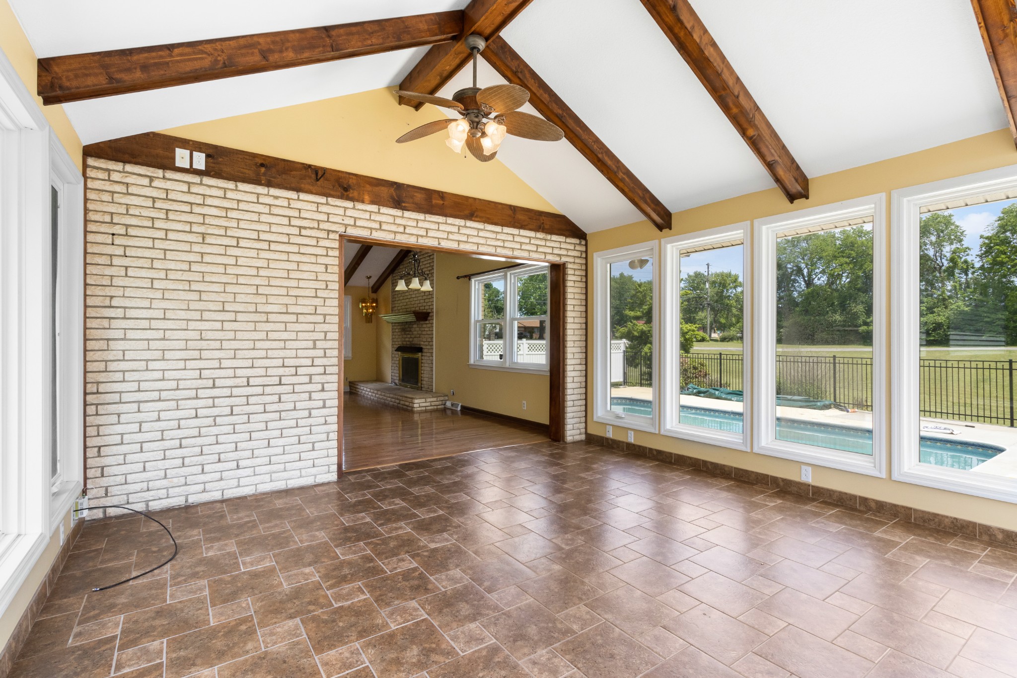 280 Rossview Road Clarksville, TN 37043 - Photo 9 of 33 Gallery Image 9