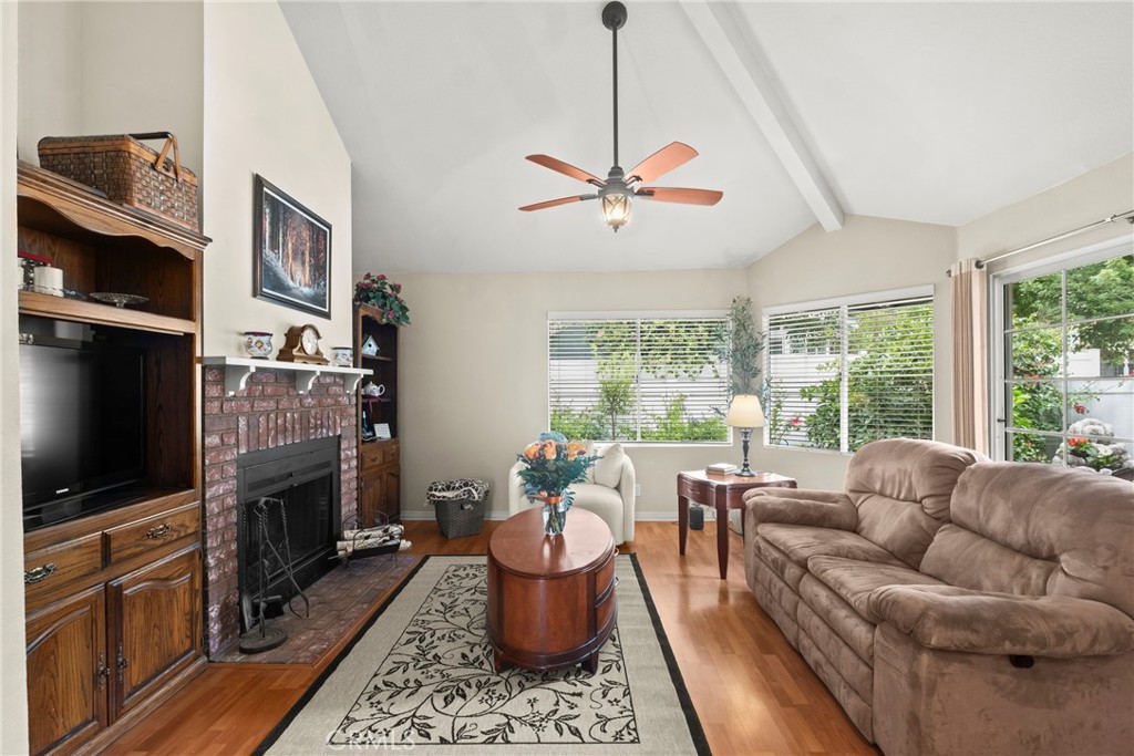 1866 Rory Lane, Unit 5 Simi Valley, CA 93063 - Photo 6 of 36