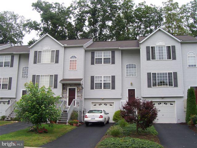 130 Riders Way Lebanon, PA 17042 - Photo 1 of 12 Gallery Image 1
