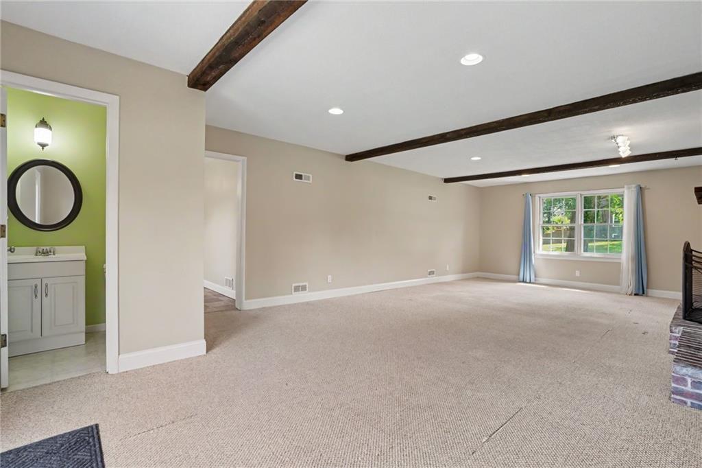 6412 County Line Road Kansas City, KS 66106 - Photo 10 of 30 Gallery Image 10