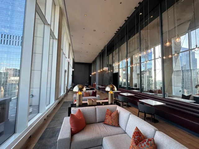 $3,128 | 313 West Wolf Point Plaza, Unit 1910, Chicago, IL 60654