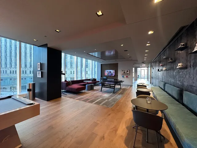 $3,128 | 313 West Wolf Point Plaza, Unit 1910, Chicago, IL 60654