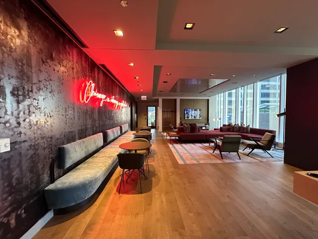 $3,128 | 313 West Wolf Point Plaza, Unit 1910, Chicago, IL 60654