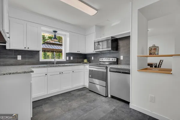 $319,000 | 156 White Pine Road, Toccoa, GA 30577