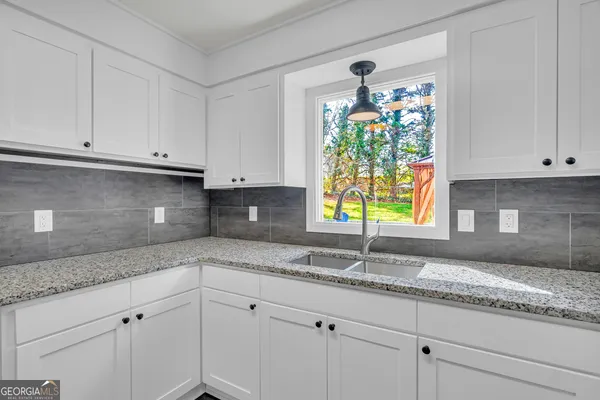 $319,000 | 156 White Pine Road, Toccoa, GA 30577