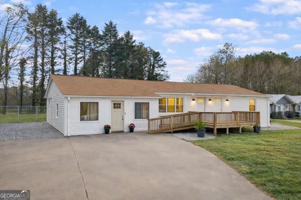 $319,000 | 156 White Pine Road, Toccoa, GA 30577