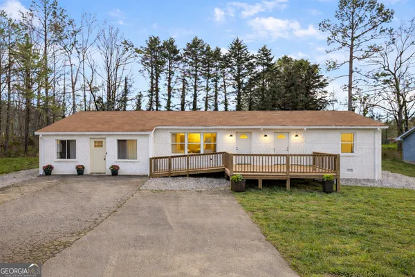 $319,000 | 156 White Pine Road, Toccoa, GA 30577