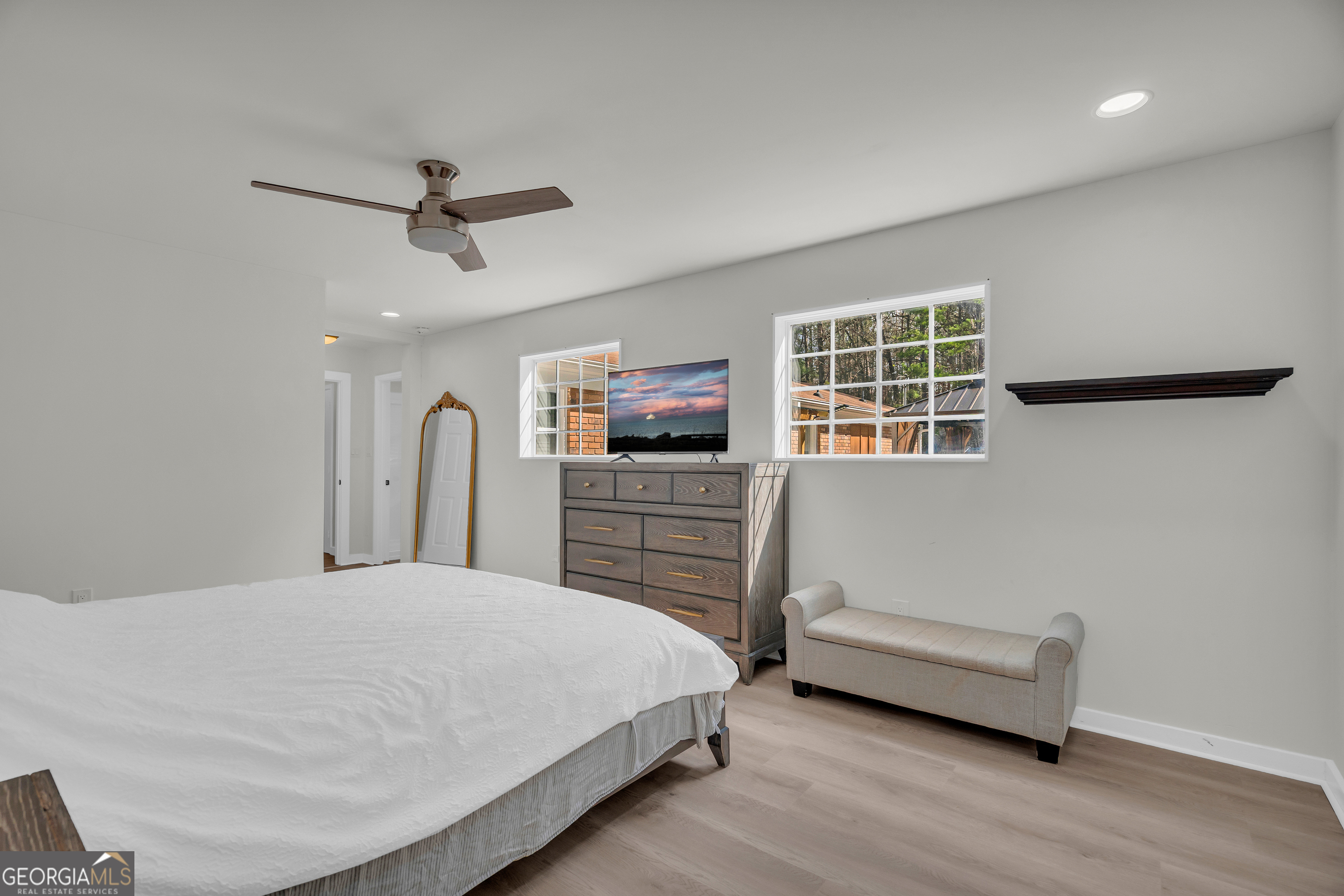 156 White Pine Road Toccoa, GA 30577 - Photo 41 of 55 a bedroom with a bed and a television