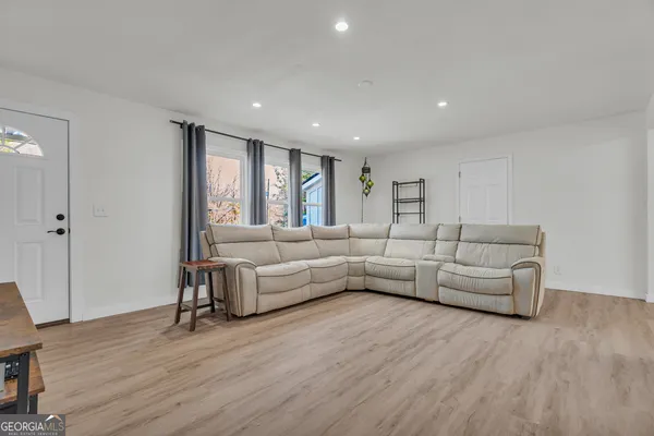 $319,000 | 156 White Pine Road, Toccoa, GA 30577