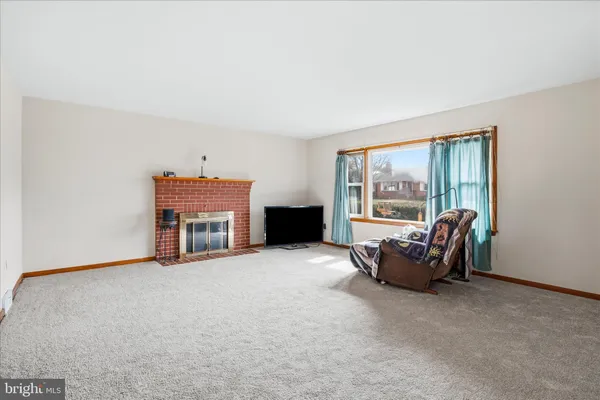 $425,000 | 615 Taney Avenue, Frederick, MD 21702
