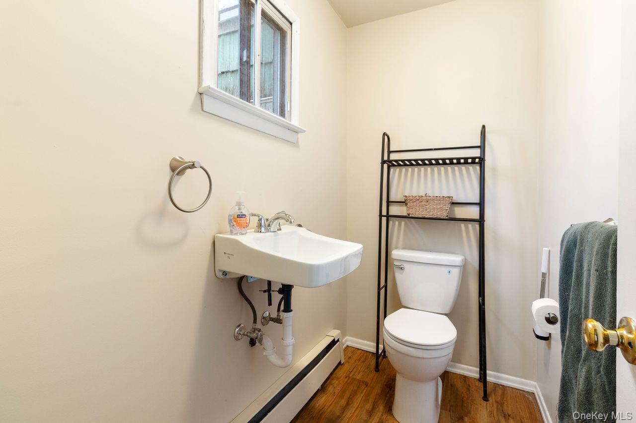 24 Highview Road Ossining, NY 10562 - Photo 29 of 43 Lower level powder room