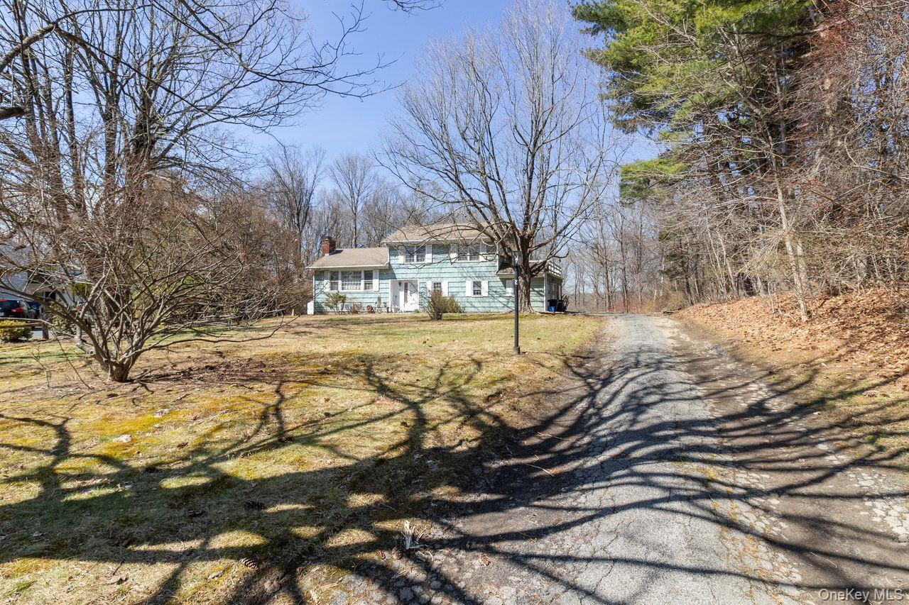 24 Highview Road Ossining, NY 10562 - Photo 3 of 43 Home sits at end of cul-de-sac wit ha long driveway for extra privacy.
