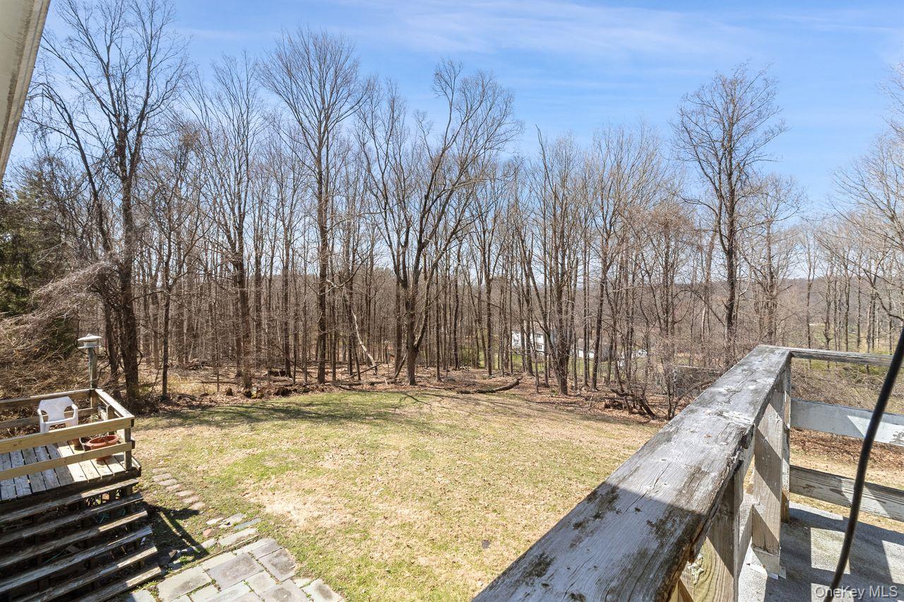 24 Highview Road Ossining, NY 10562 - Photo 38 of 43 1.32 acres!