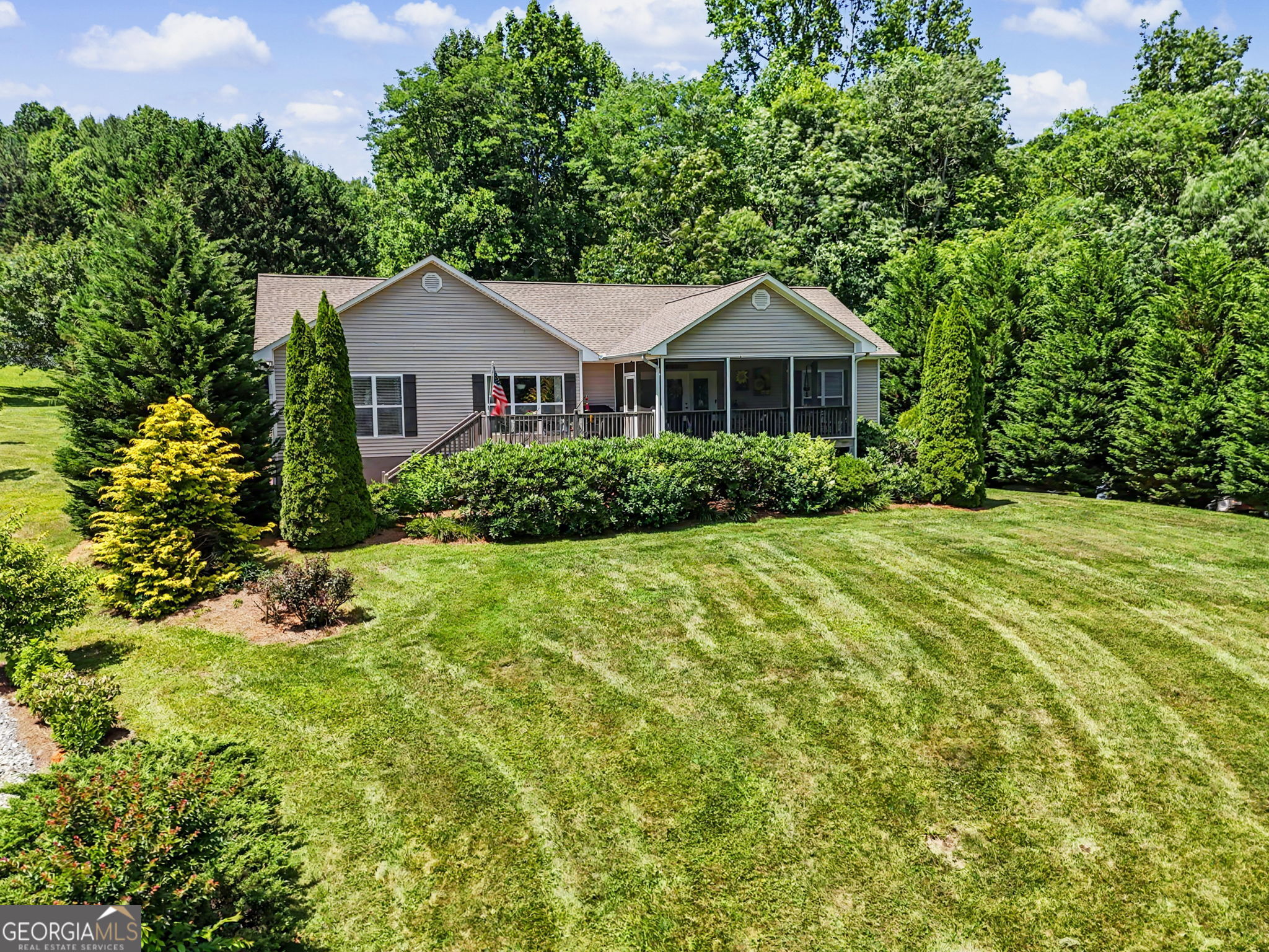 499 Driver Lane Sky Valley, GA 30537 - Photo 4 of 58