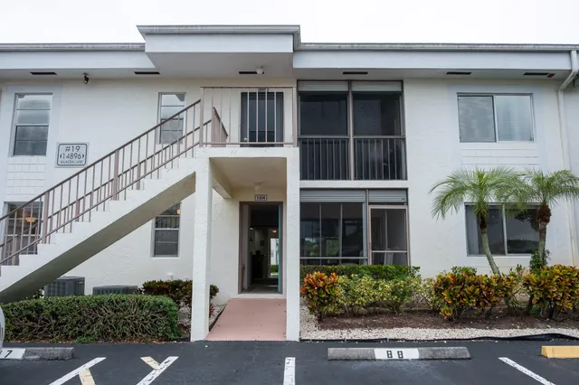 $2,200 | 14896 Bal Moral Lane, Delray Beach, FL 33446