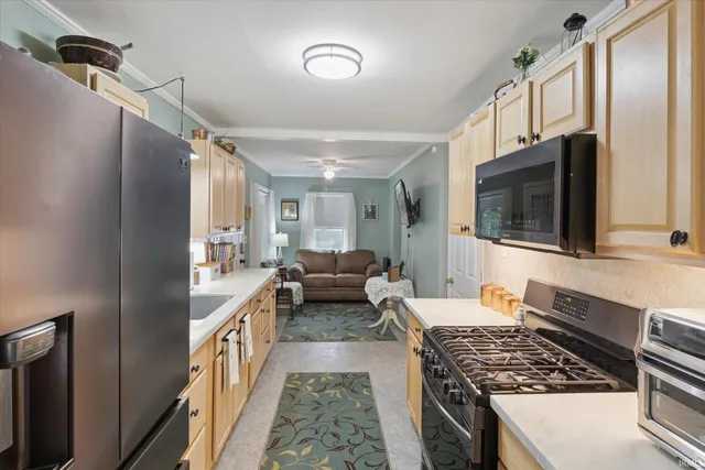 $164,900 | 525 South 28th Street, South Bend, IN 46615