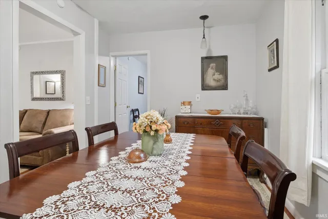 $164,900 | 525 South 28th Street, South Bend, IN 46615