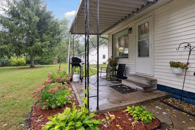 $164,900 | 525 South 28th Street, South Bend, IN 46615