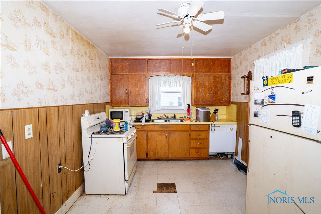 412 Rulf Street Defiance, OH 43512 - Photo 11 of 24 Gallery Image 11