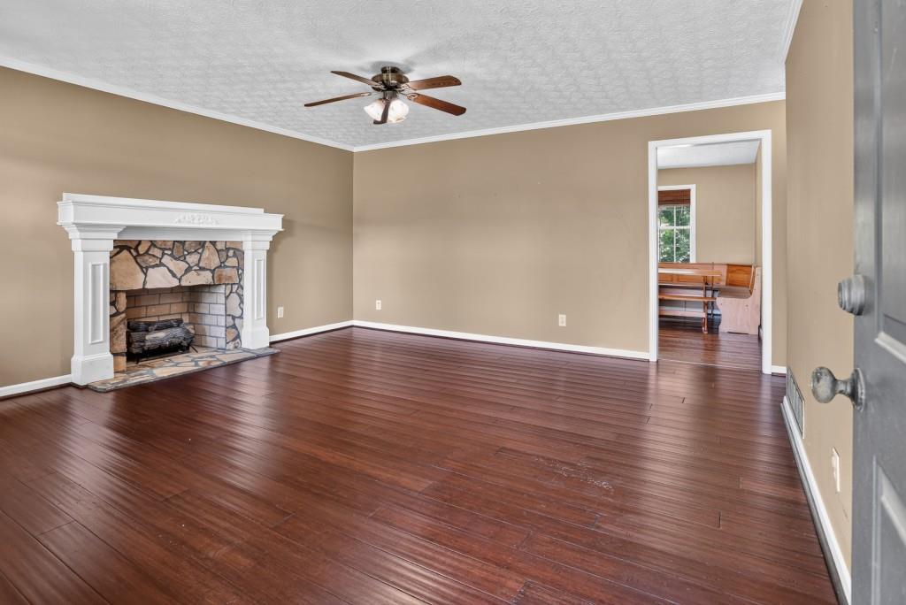 742 Highway 101 Temple, GA 30179 - Photo 6 of 42