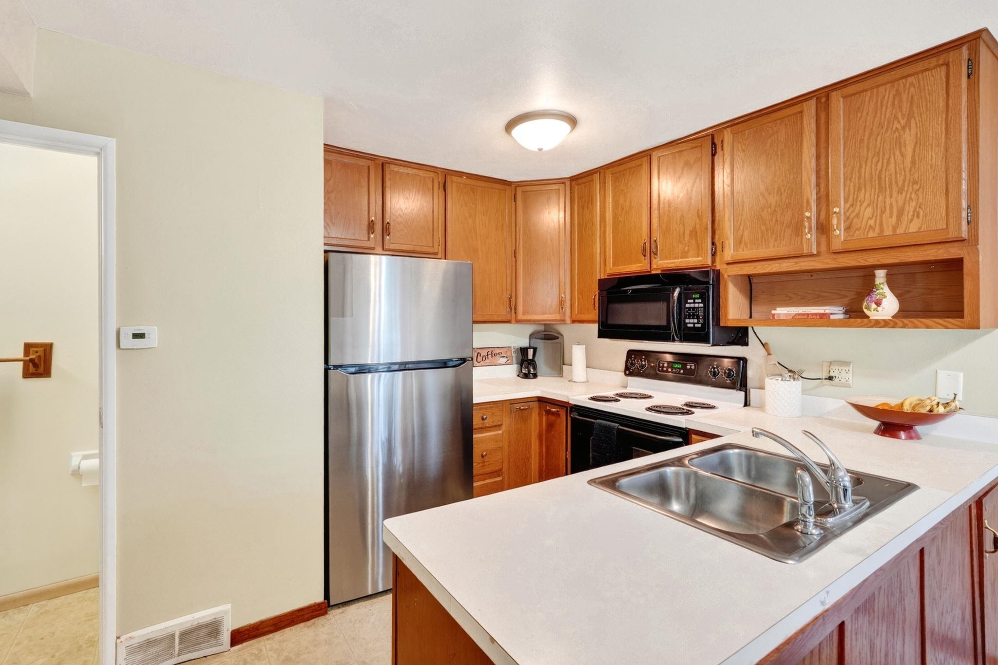213 East Madison, WI 53704 - Photo 17 of 57 Gallery Image 17