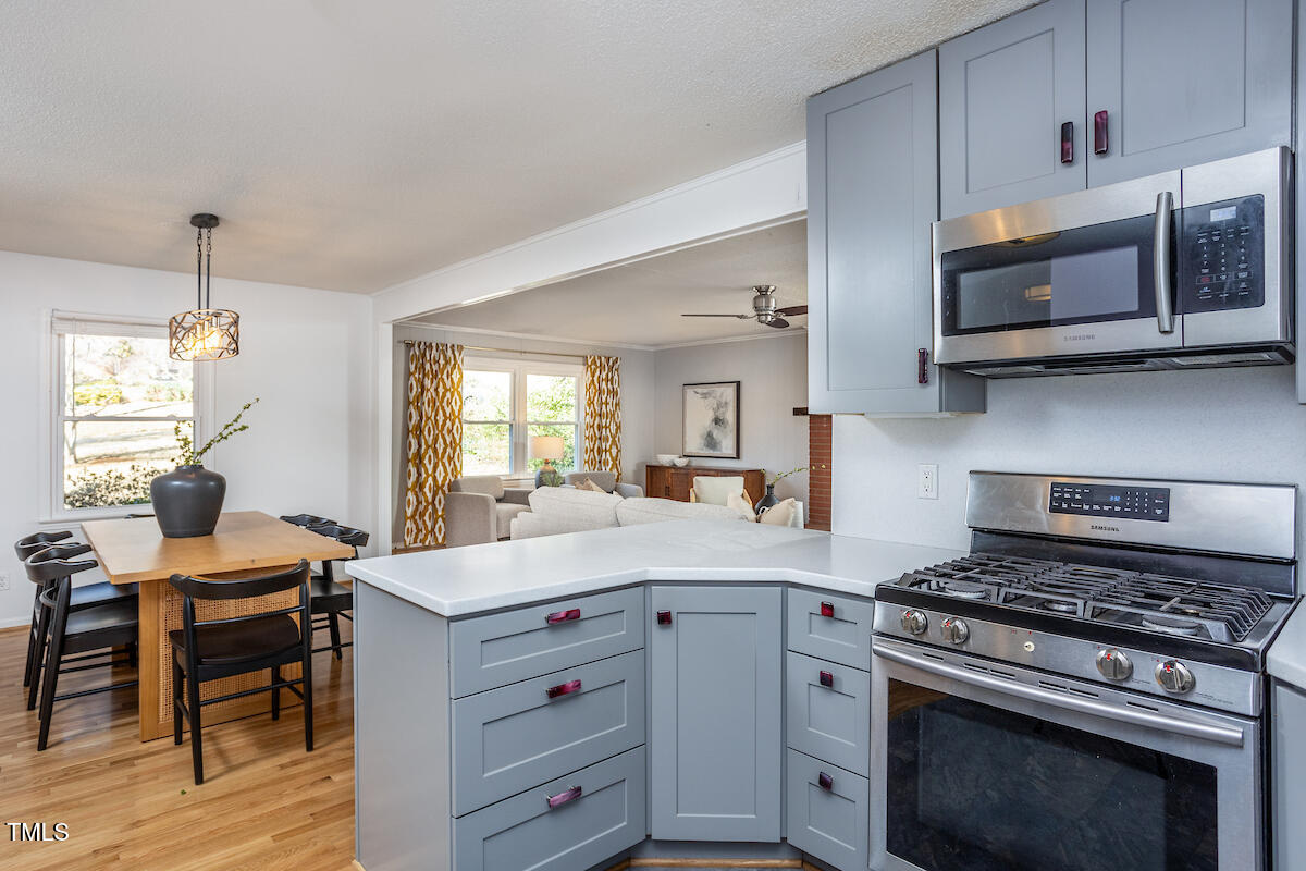 3615 Octavia Street Raleigh, NC 27606 - Photo 10 of 39 3615Octavia009