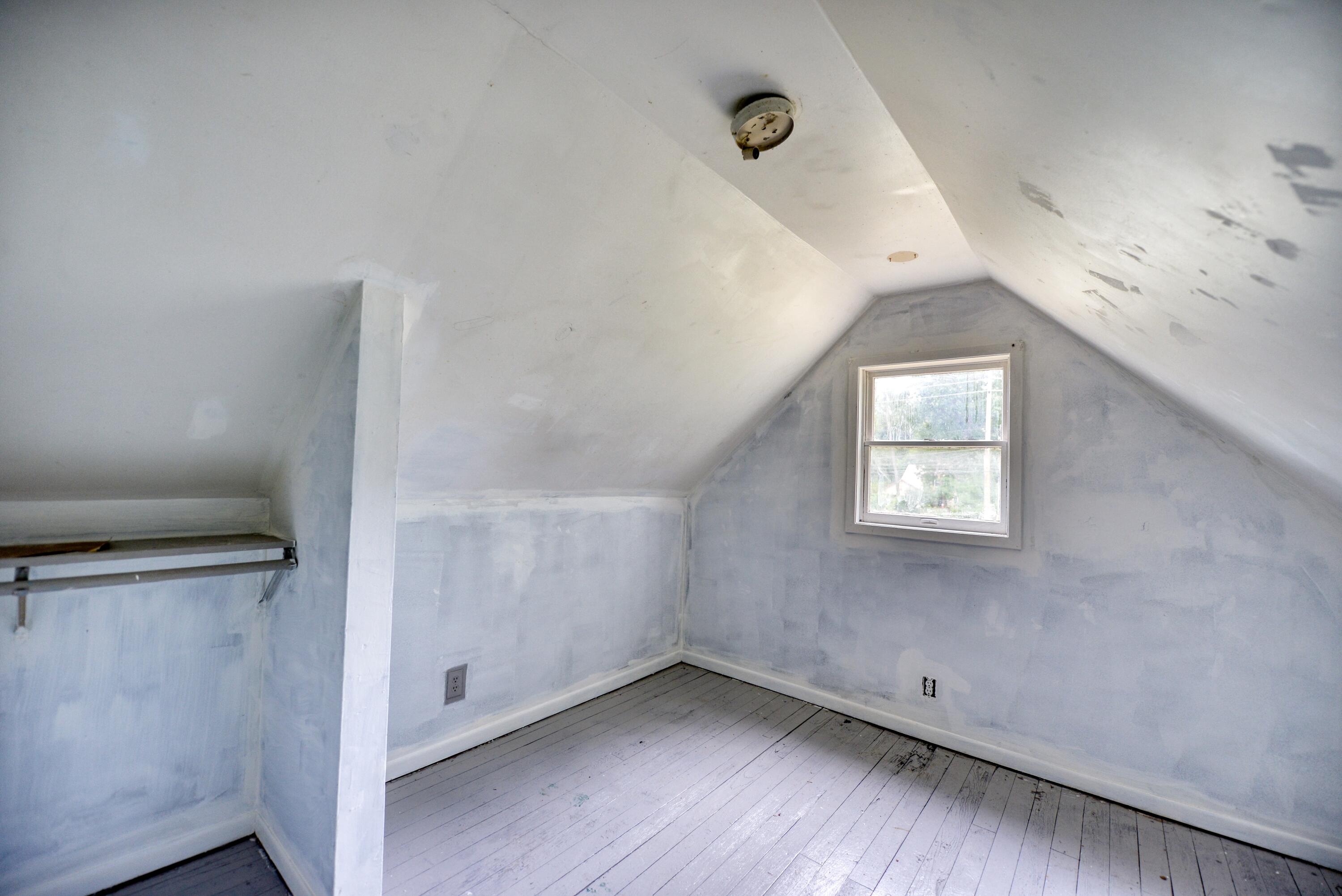 1323 Stateline Road Niles, MI 49120 - Photo 24 of 27 281323-Stateline-Dr-Niles-MI-49120