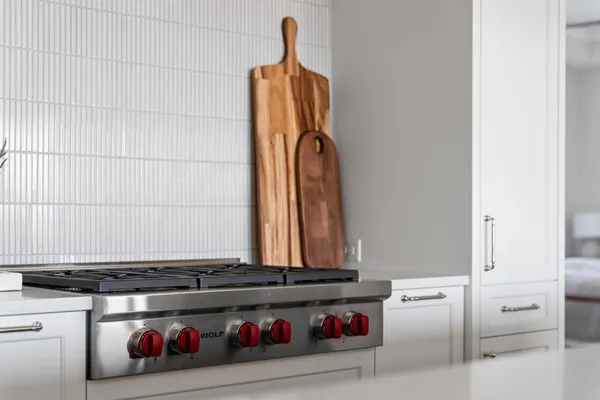 $1,650,000 | 2416 Commerce Boulevard, Unit B1, Mound, MN 55364