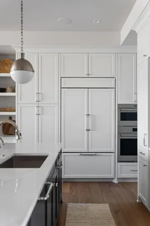 $1,650,000 | 2416 Commerce Boulevard, Unit B1, Mound, MN 55364