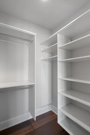 $1,650,000 | 2416 Commerce Boulevard, Unit B1, Mound, MN 55364